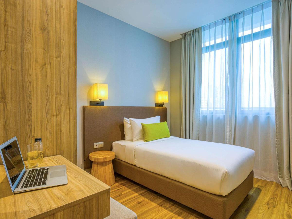 Mercure Living Путраджая Екстериор снимка A single room at the hotel